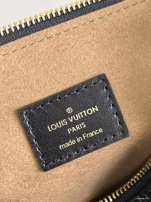 COUSSIN VUITTON LOUIS PM-26*20*12cm 0518